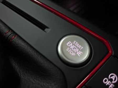 2026-Volkswagen-Polo-20-GTI-Auto-147kW_18