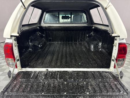 2023-Toyota-Hilux-24-GD-6-Raider-4x4-Auto-Double-Cab_9