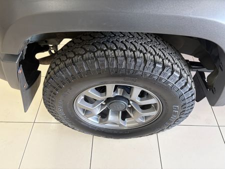 2023-Suzuki-Jimny-15-GLX-Auto_12