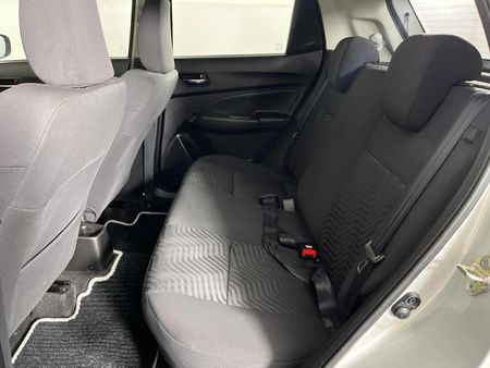 2024-Suzuki-Swift-12-GL-Auto_2