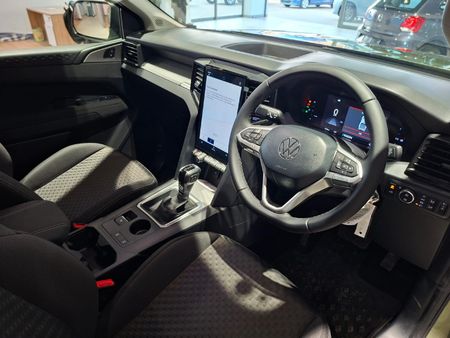 2026-Volkswagen-Amarok-20-TDI-125kW-Life-Auto-Double-Cab_16