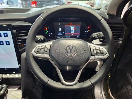 2026-Volkswagen-Amarok-20-TDI-125kW-Life-Auto-Double-Cab_18