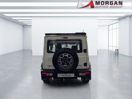 2023-Suzuki-Jimny-15-GLX_5