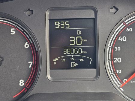 2024-Volkswagen-Polo-Vivo-14_12