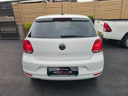 2024-Volkswagen-Polo-Vivo-14_4