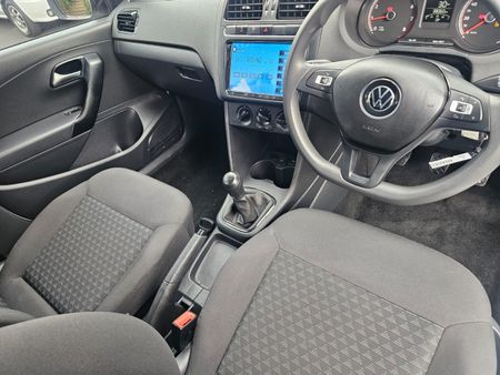 2024-Volkswagen-Polo-Vivo-14_8