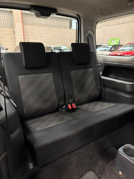 2018-Suzuki-Jimny-13_11