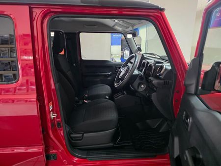 2025-Suzuki-Jimny-15-GLX-AllGrip-5-Door-Auto_17