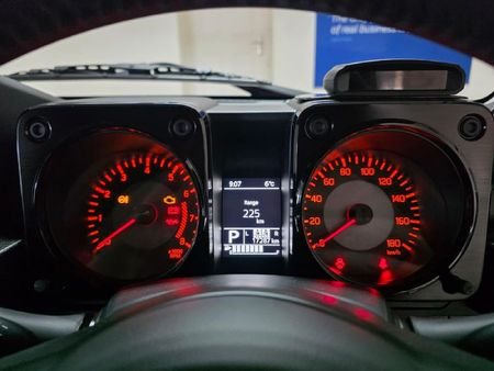 2025-Suzuki-Jimny-15-GLX-AllGrip-5-Door-Auto_18