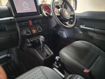 2025-Suzuki-Jimny-15-GLX-AllGrip-5-Door-Auto_7