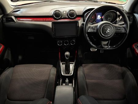 2025-Suzuki-Swift-14T-Sport-Auto_9