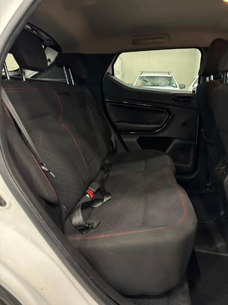 2022-Renault-Kiger-10T-Intens-Auto_11
