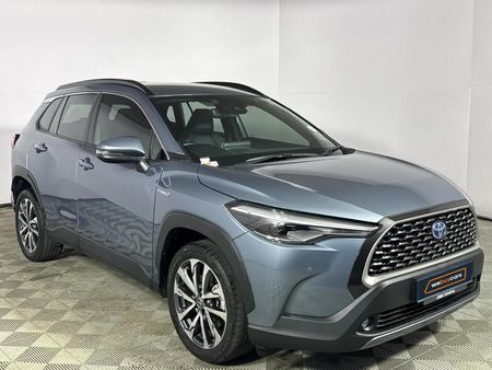 2023-Toyota-Corolla-Cross-18-XR-Hybrid_15