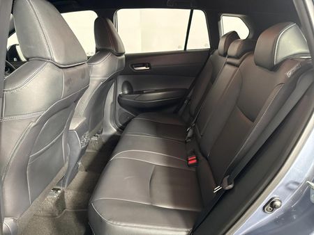 2023-Toyota-Corolla-Cross-18-XR-Hybrid_3