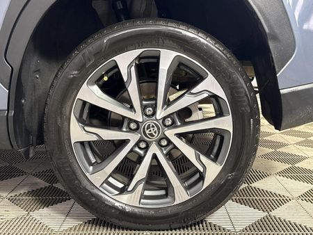 2023-Toyota-Corolla-Cross-18-XR-Hybrid_6