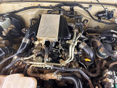 2024-Toyota-Land-Cruiser-79-28-GD-6-Auto-Double-Cab_14