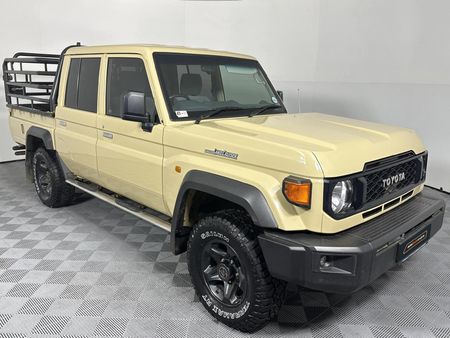 2024-Toyota-Land-Cruiser-79-28-GD-6-Auto-Double-Cab_16