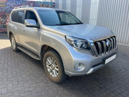 2015-Toyota-Land-Cruiser-Prado-30-TDI-VX-Auto_2