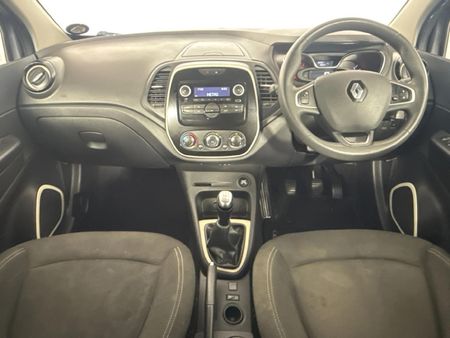 2020-Renault-Captur-900T-Blaze-66kW_5