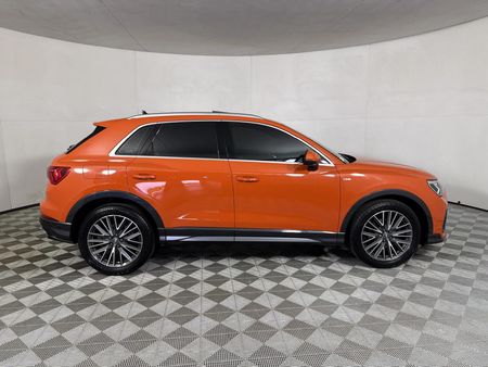 2019-Audi-Q3-14-TFSI-S-Line-35-TFSI_18