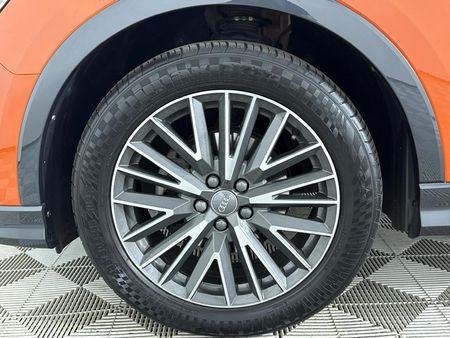 2019-Audi-Q3-14-TFSI-S-Line-35-TFSI_4