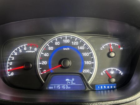 2020-Hyundai-Grand-i10-10-Motion-Cargo-Panel-Van_1