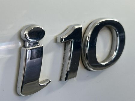 2020-Hyundai-Grand-i10-10-Motion-Cargo-Panel-Van_8