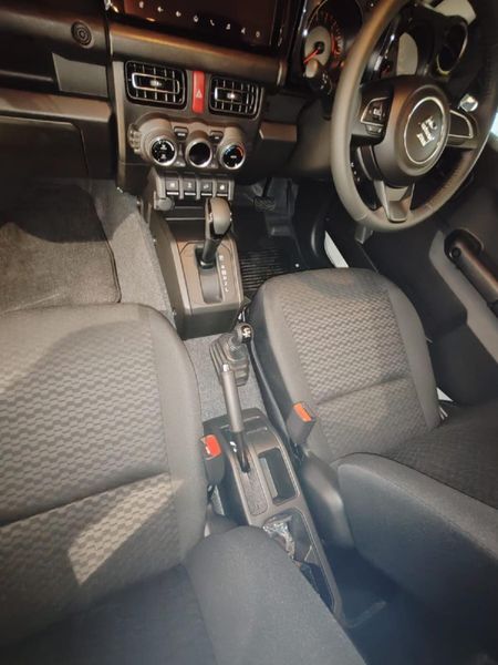 2026-Suzuki-Jimny-15-GLX-AllGrip-5-Door-Auto_11