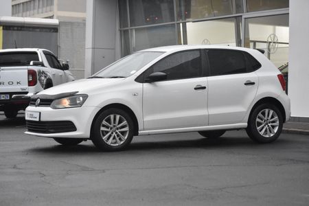 2022-Volkswagen-Polo-Vivo-14-Trendline-5-dr_0