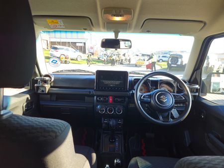 2025-Suzuki-Jimny-15-GLX-AllGrip-5-Door-Auto_9