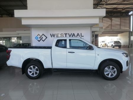 2026-Isuzu-D-Max-19-DDI-HR-L-Auto-E-Cab_3