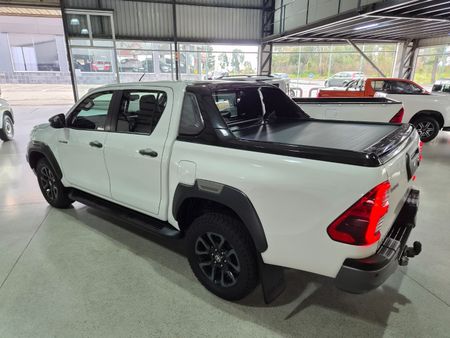 2021-Toyota-Hilux-28-GD-6-Raised-Body-Legend-RS-4x4-Double-Cab_12