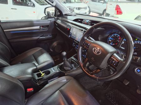 2021-Toyota-Hilux-28-GD-6-Raised-Body-Legend-RS-4x4-Double-Cab_19