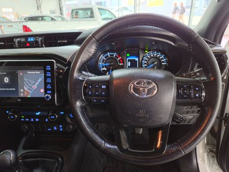 2021-Toyota-Hilux-28-GD-6-Raised-Body-Legend-RS-4x4-Double-Cab_21