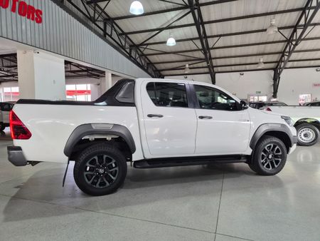 2021-Toyota-Hilux-28-GD-6-Raised-Body-Legend-RS-4x4-Double-Cab_2