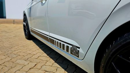 2026-Volkswagen-Polo-10-TSI_12