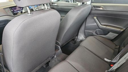 2026-Volkswagen-Polo-10-TSI_20
