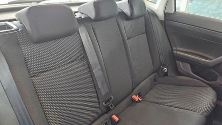 2026-Volkswagen-Polo-10-TSI_21