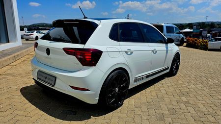 2026-Volkswagen-Polo-10-TSI_3