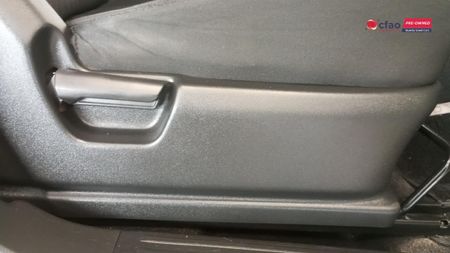 2023-Suzuki-Jimny-15-GLX-AllGrip-5-Door_16