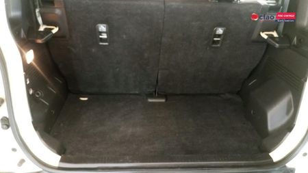 2023-Suzuki-Jimny-15-GLX-AllGrip-5-Door_17