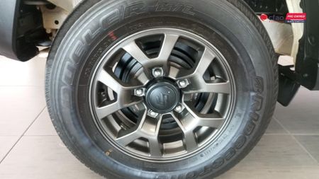 2023-Suzuki-Jimny-15-GLX-AllGrip-5-Door_18