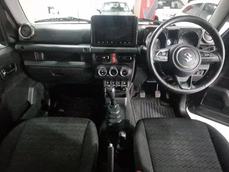 2023-Suzuki-Jimny-15-GLX-AllGrip-5-Door_5