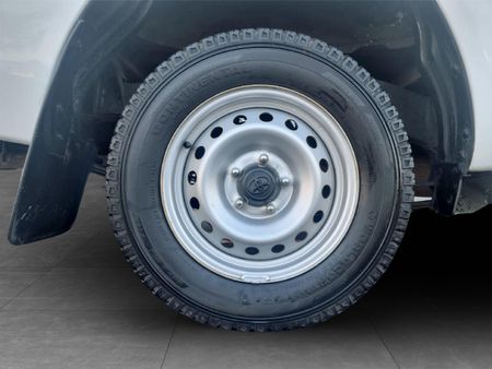 2021-Toyota-Hilux-20-VVTi-Single-Cab_8