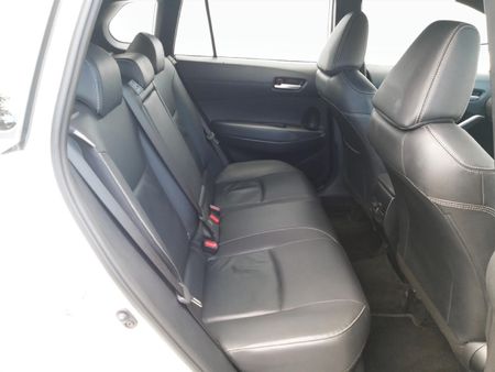 2022-Toyota-Corolla-Cross-18-XS-Hybrid_12
