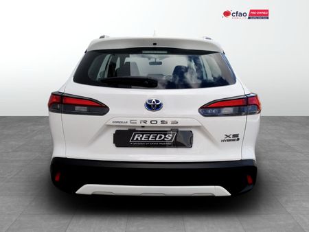 2022-Toyota-Corolla-Cross-18-XS-Hybrid_4