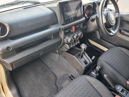 2024-Suzuki-Jimny-15-GLX-AllGrip-5-Door-Auto_10