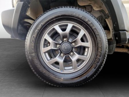 2024-Suzuki-Jimny-15-GLX-AllGrip-5-Door-Auto_26