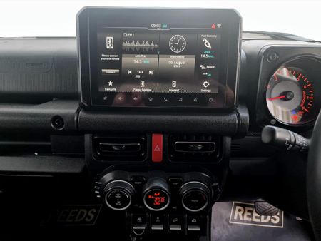 2024-Suzuki-Jimny-15-GLX-AllGrip-5-Door-Auto_32