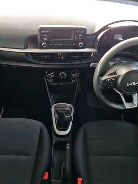 2022-Kia-Picanto-10-Runner-Panel-Van_12